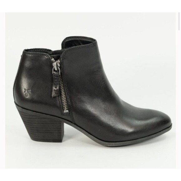 Frye Black Leather Stacked Heel Zippered Ankle Boots Women’s Size 9 M - Picture 2 of 16